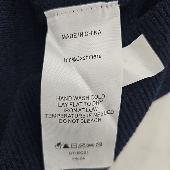 Quince 100% Mongolian Cashmere Crewneck Sweater Navy Blue Size L Luxury Minimali - Picture 6 of 6